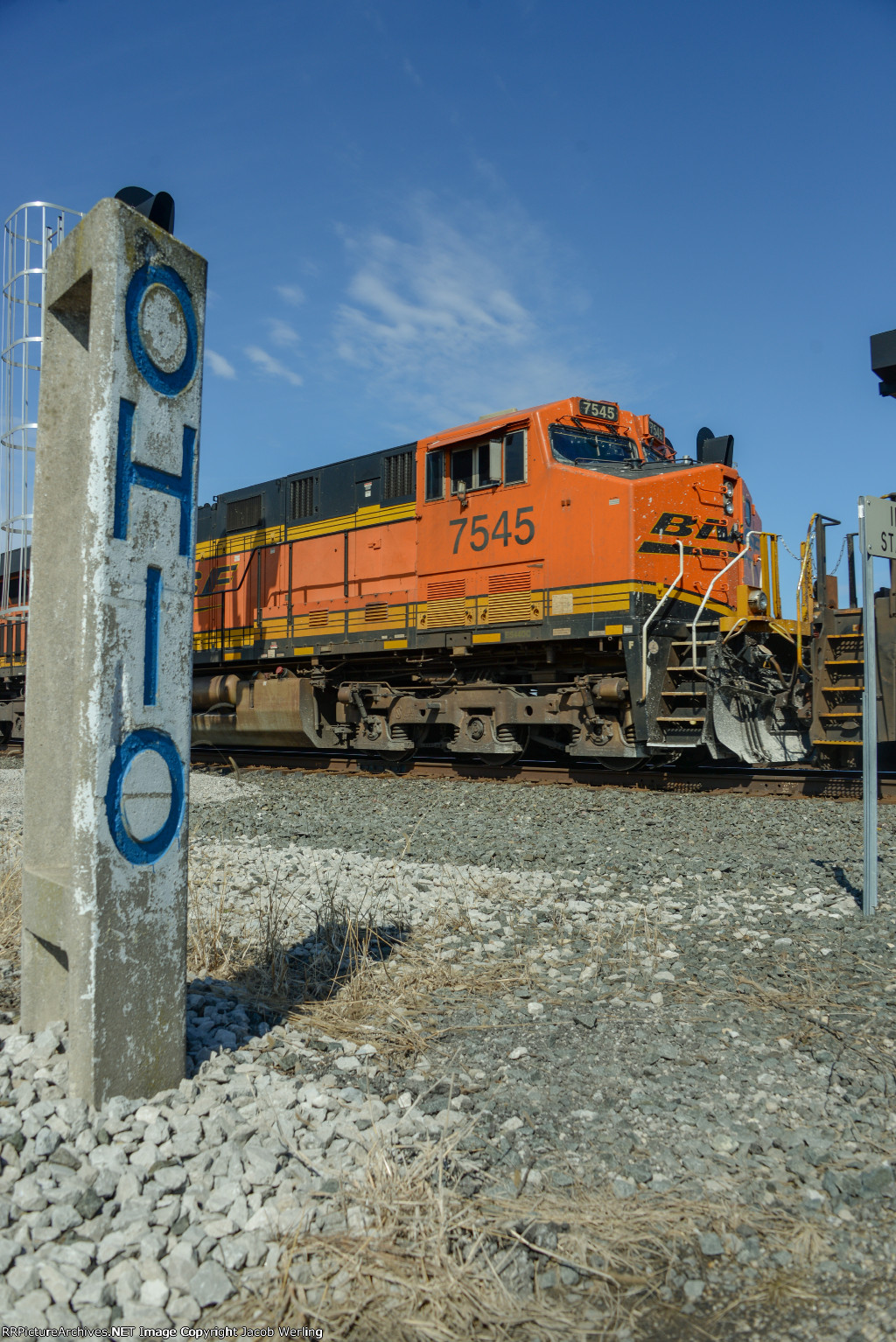 BNSF 7545